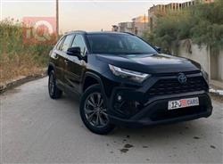 تۆیۆتا ڕاڤ 4